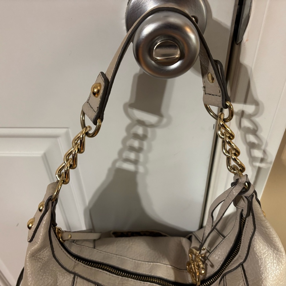 Jessica Simpson Cream Hobo Bag with Gold Accents - Picture 6 of 16